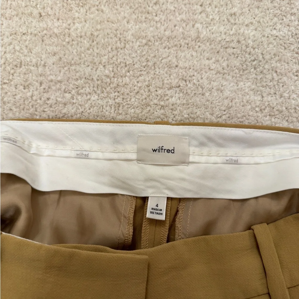 Aritzia The Effortless Short Wilfred High Waist Tan Shorts - Picture 3 of 4